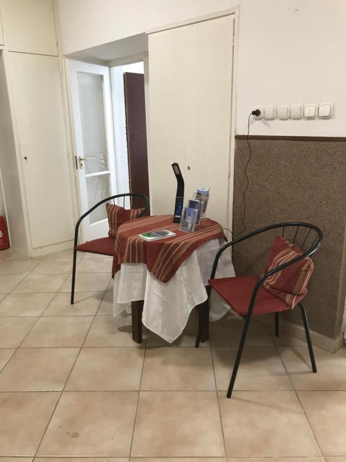 Platanus Panzió Zamárdi Acomodação com café da manhã Exterior foto